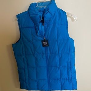 Lands end down vest- size S